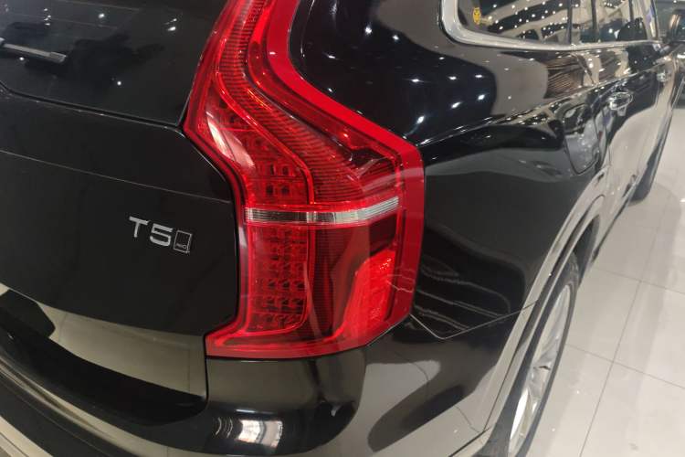 Used Volvo XC90 2016 T5 Zhiyi Edition 7-Seater