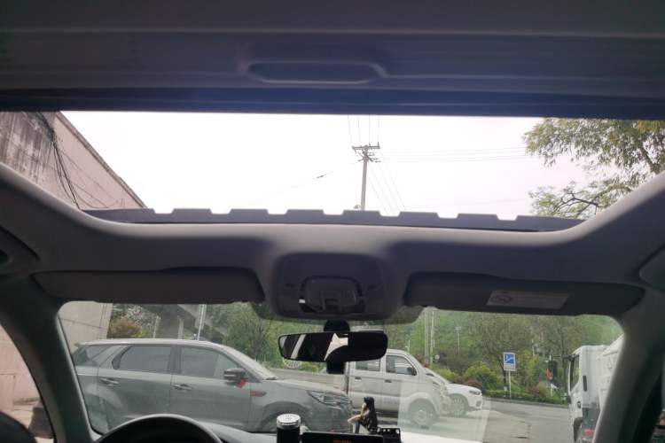 Used Audi A4L 2018 30th Anniversary Edition 40 TFSI Trendy Model Headliner