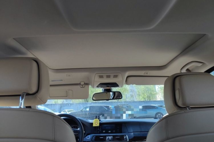 Used BMW 5 Series 2012 523Li Luxury Model