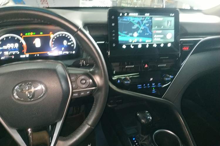 Used Toyota Camry 2021 2.5G Luxury Edition