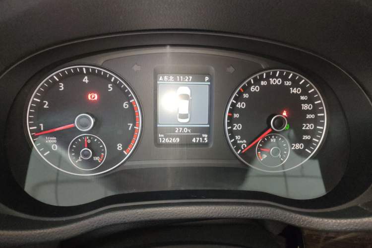 Used Volkswagen Passat 2014 1.8TSI DSG Ultimate Edition Instrument Cluster