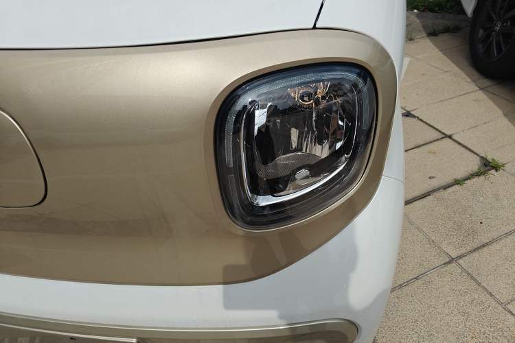 Used Bestune Pony 2024 170km Vitality Horse Left Front Headlight