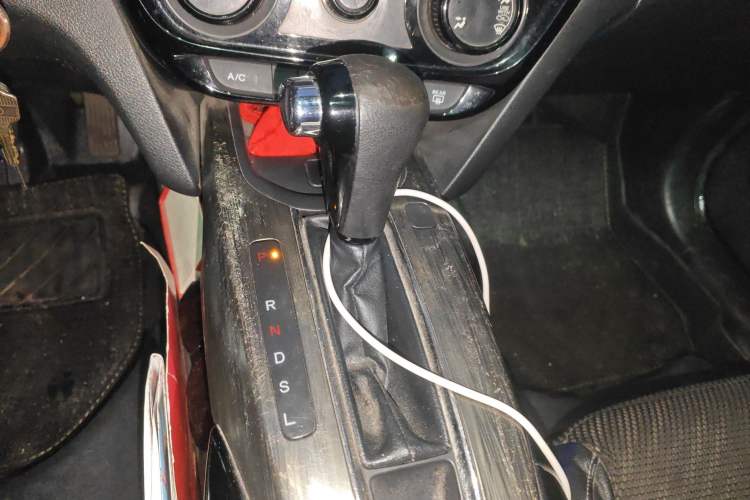 Used Honda XR-V 2015 1.8L EXi CVT Comfort Version