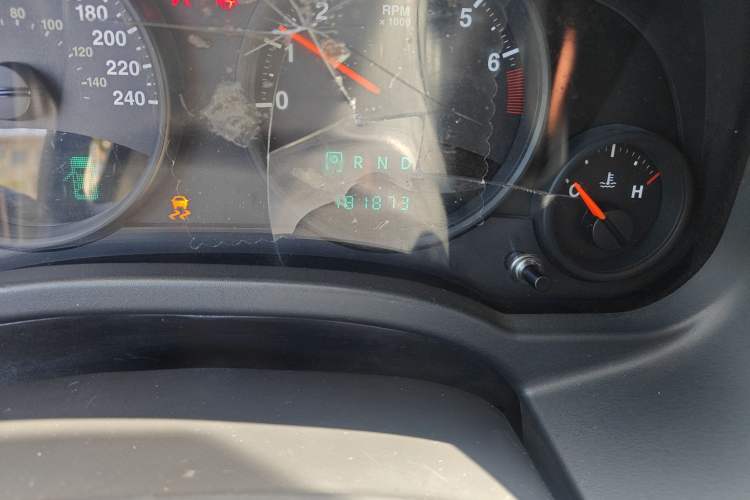 Used Jeep Compass 2012 2.0L two-wheel drive sport version