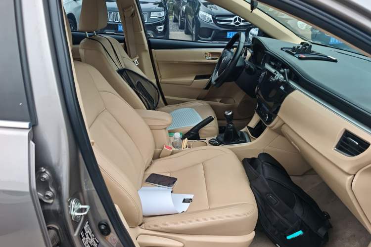 Used Toyota Corolla 2014 1.8L Manual GLX-i
