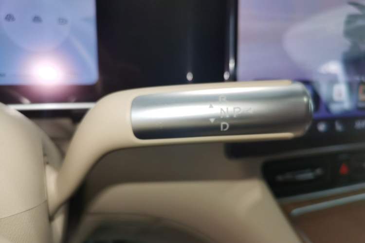 Used Hima AITO M7 2026 Model Range-Extending Max All-Wheel Drive 5-Seater Version
