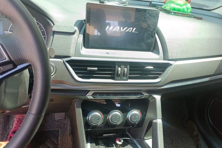 Used Haval H6 2021 Sport Edition 1.5T Automatic Elite Smart Connectivity Model with Hexagonal Grille