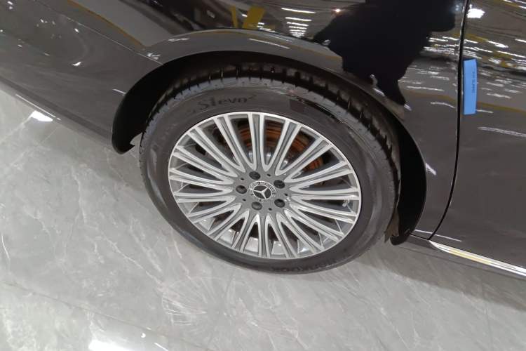 Used Mercedes-Benz E-Class 2023 E 300 L Stylish Model
