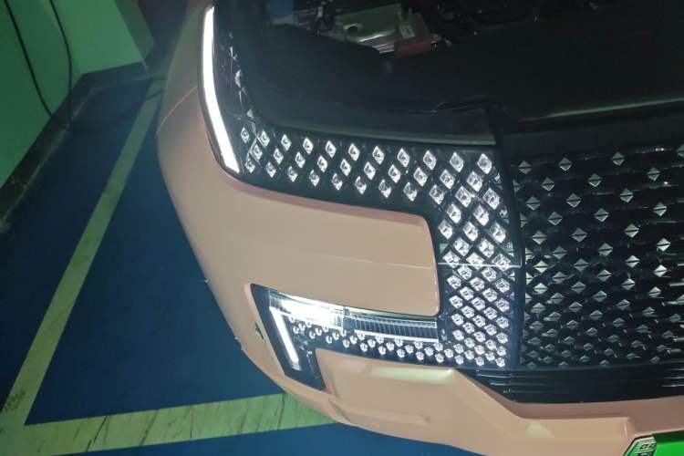 Used Yangwang U8 2023 Luxury Edition