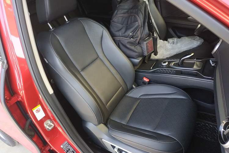 Used Wey VV6 2018 2.0T Two-Wheel Drive Flagship Version China V Standard