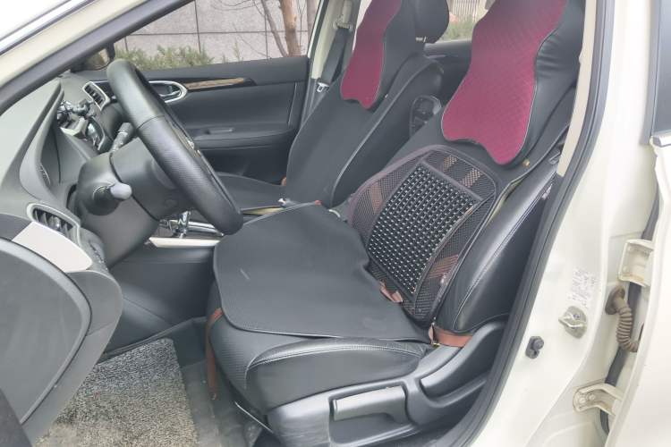 Used Nissan Sylphy 2019 1.6XV CVT Smart Connect Luxury Edition China VI Standard Left Front Seat