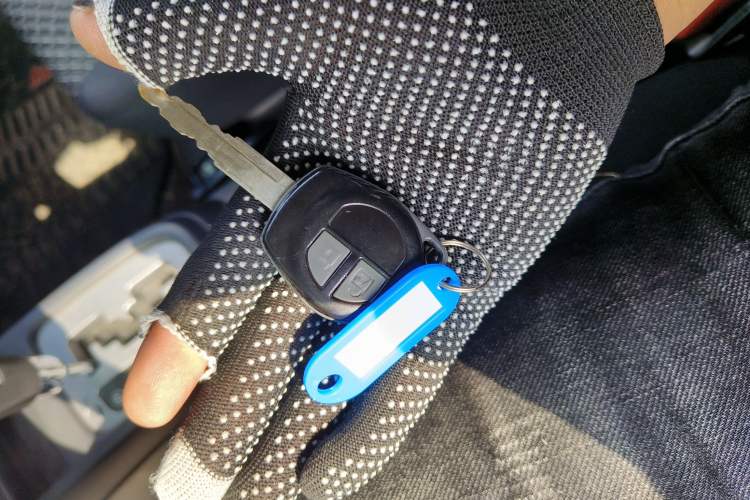 Used Suzuki Jimny 2015 1.3 AT JLX Interior 1