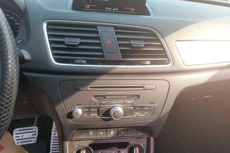 Used Audi Q3 2016 30 TFSI Fashion Model