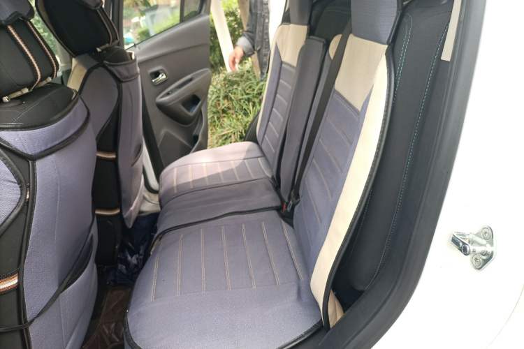 Used Chevrolet Trax 2016 1.4T Automatic Two-Wheel Drive Comfort Version with Sunroof
