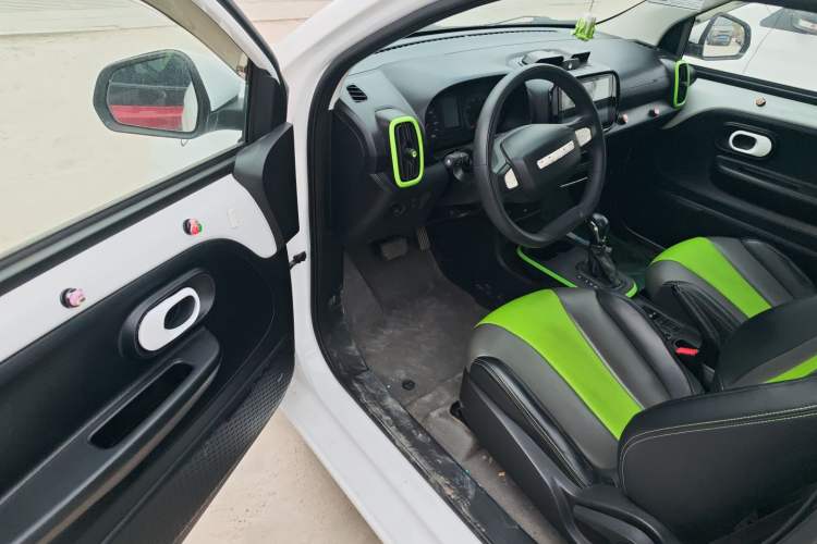 Used Roewe Clever 2021 302km All-Round Version
