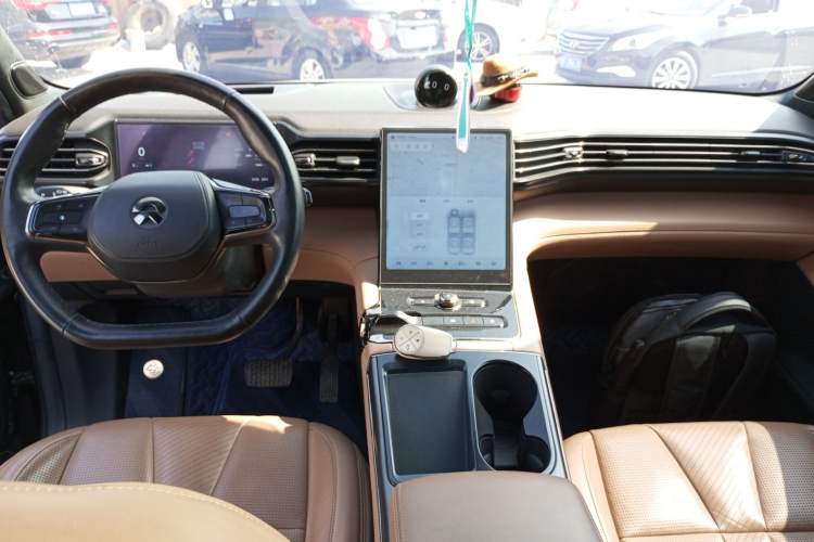 Used Nio ES8 2020 580 km Range Signature Edition Six-Seater Version
