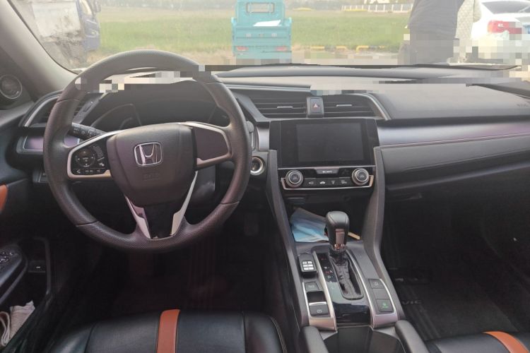 Used Honda Civic 2016 220TURBO CVT Luxury Edition
