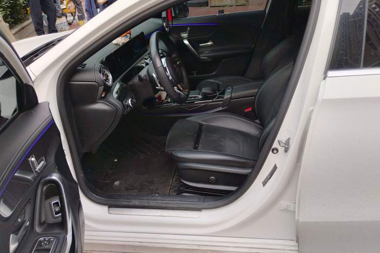 Used Mercedes-Benz A-Class 2021 A 200 L Sport Sedan Fashion Model Driver Seat