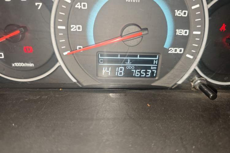 Used Wuling Rongguang V 2018 1.5L Practical Version Odometer Close Up