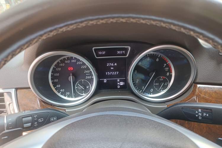 Used Mercedes-Benz M-Class 2012 ML 350 Sport Edition Instrument Cluster