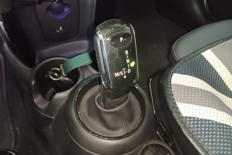 Used MINI MINI 2020 1.5T COOPER Classic Edition