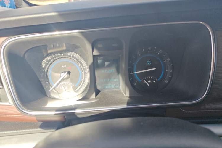 Used Buick GL8 2014 2.4L CT Luxury Business Comfort Edition