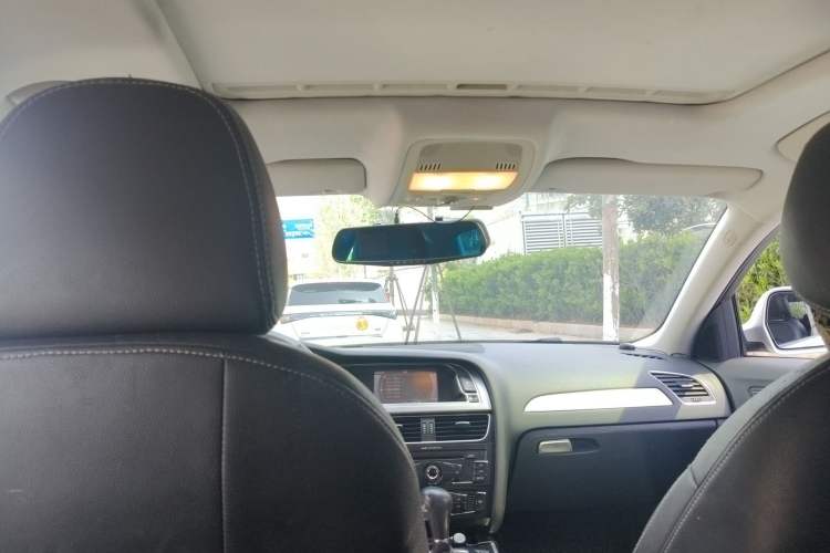 Used Audi A4L 2011 2.0 TFSI Standard Model
