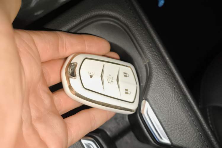 Used Cadillac XT4 2023 28T Two-Wheel Drive Prestige Version