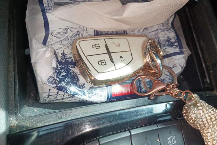 Used Buick Envision 2023 Encore Plus 652T Five-Seat Luxury Model
