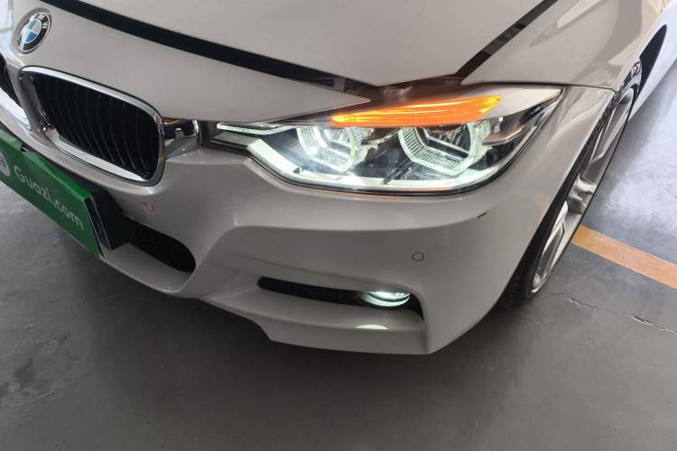 Used BMW 3 Series 2019 320i M Sport Package
