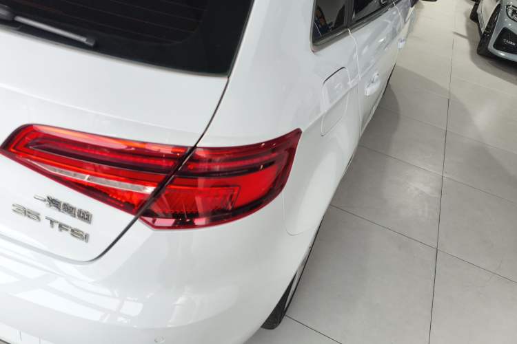 Used Audi A3 2018 30th Anniversary Edition Sportback 35 TFSI Ambition Model
