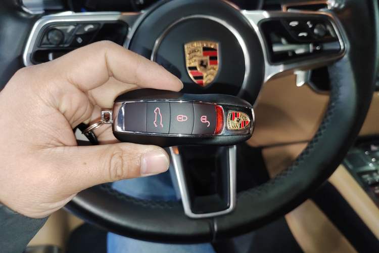 Used Porsche Macan 2017 Macan 2.0T
