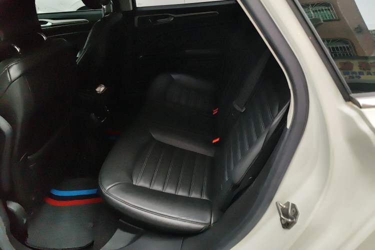 Used Ford Mondeo 2013 2.0L GTDi 200 Fashion Edition
