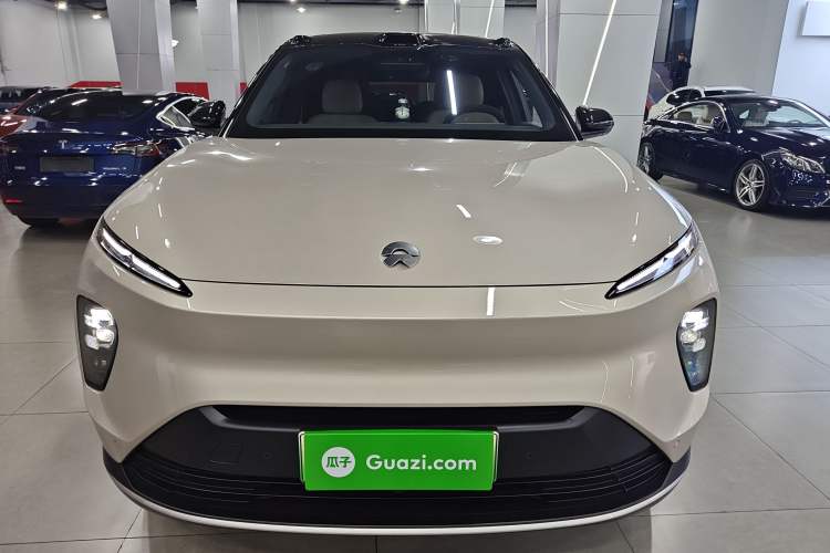 Used Nio ES8 2023 75 kWh Executive Edition Front
