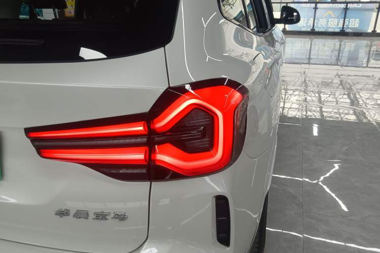 Used BMW iX3 2022 Updated Leading Type
