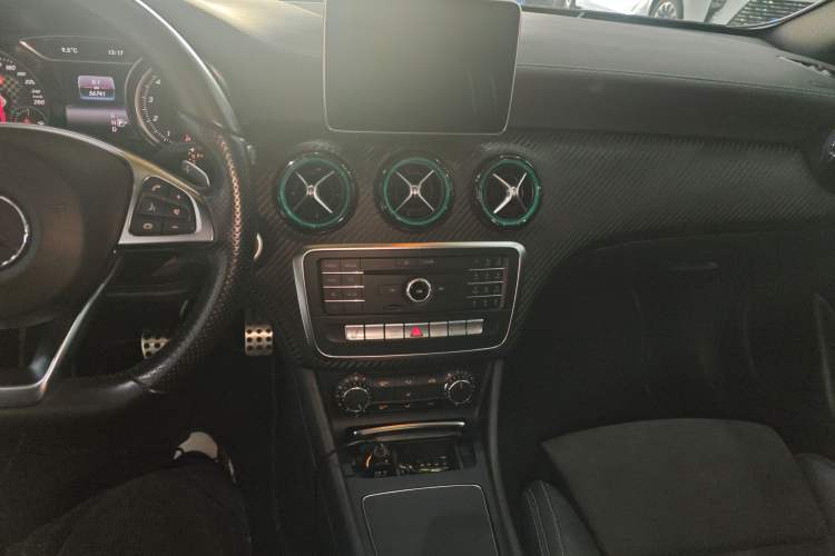 Used Mercedes-Benz A-Class (Import) 2016 A 200 Track Edition
