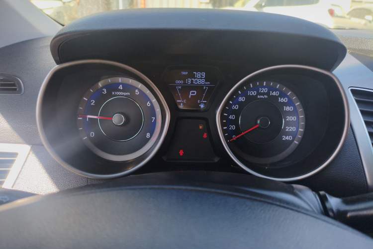 Used Hyundai Elantra (5th Generation / Langdong) 2015 1.6L Automatic Fashion Model Instrument Cluster