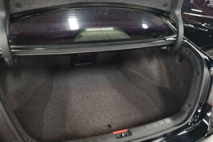 Used Honda Accord 2016 2.0L Comfort Edition Trunk