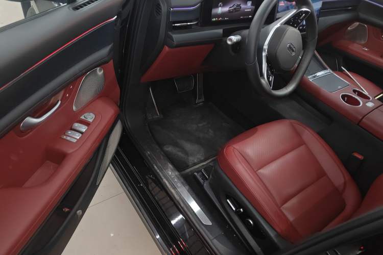 Used Hima AITO M5 2025 Extended-Range Ultra Rear-Wheel-Drive Version Driver Seat