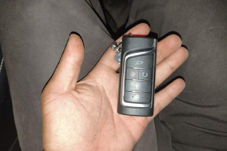 Used GAC Trumpchi GS4 2022 270T Automatic Smart Drive Navigation Edition Vehicle Key