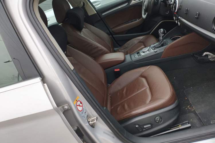 Used Audi A3 2014 Limousine 35 TFSI Automatic Luxury Model