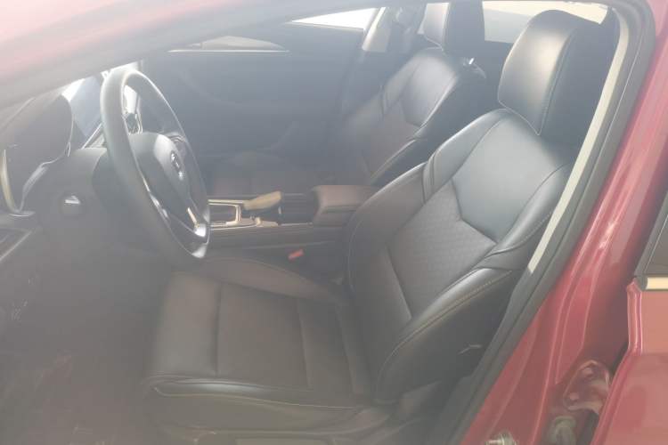 Used CHANGAN Eado 2019 High-Energy Edition 1.6L GDI Automatic Pioneer Model China VI Standard
