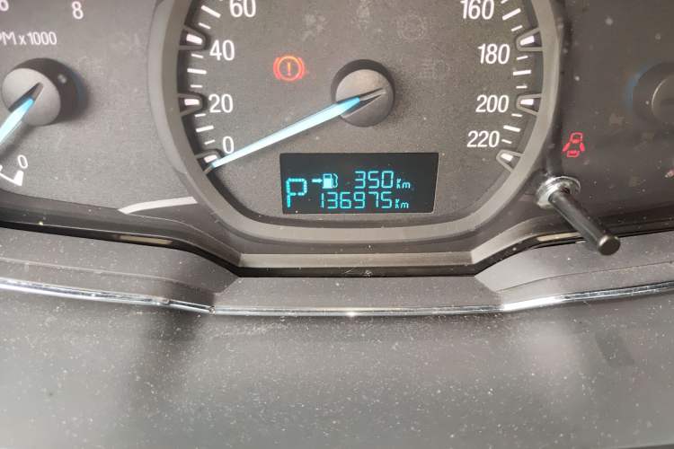 Used Ford Escort 2015 1.5L Automatic Fashion Model