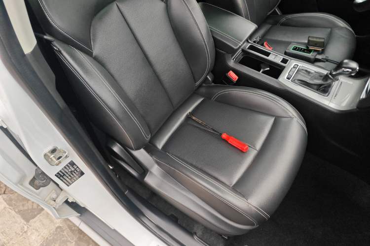 Used Roewe RX5 2019 20T Two-Wheel Drive Automatic 4G Connected Platinum Edition