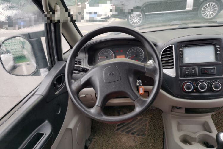 Used FORTHING Lingzhi 2013 V3 1.5L 7-Seater Standard Model II Steering Wheel