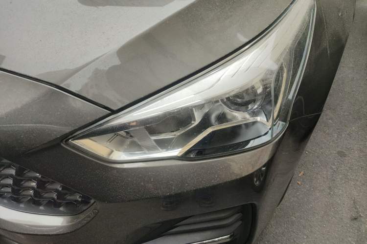 Used Haval M6 2019 1.5T DCT Two-Wheel Drive Value Edition China VI Standard
