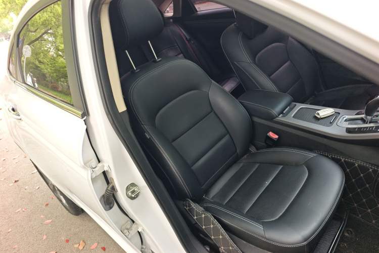 Used Geely Auto Emgrand GL 2018 1.4T DCT Elite Smart Connectivity Version Right Front Seat