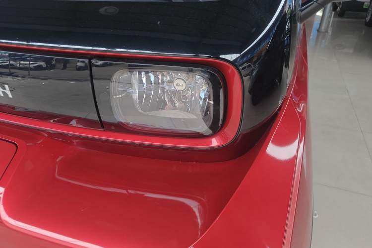 Used Baojun E300 2020 Plus Interstellar Smart Edition
