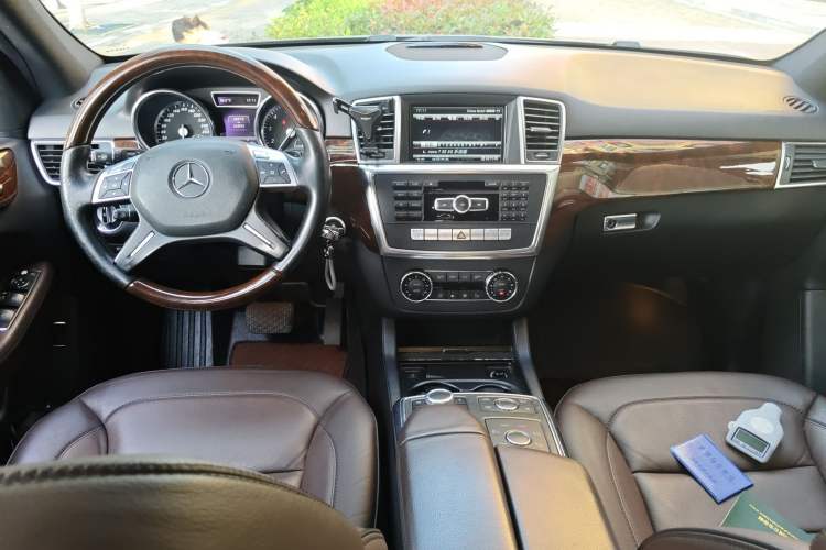 Used Mercedes-Benz M-Class 2012 ML 350 Luxury Edition
