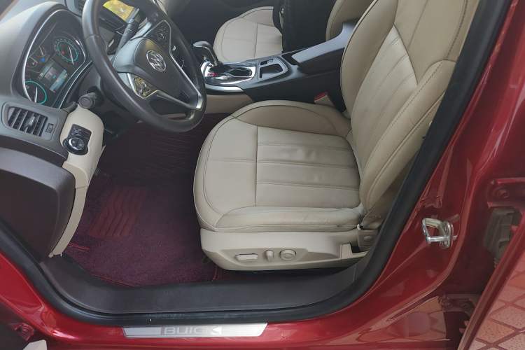 Used Buick Regal 2014 2.0L Elite Fashion Edition
